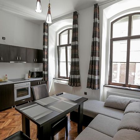 בראשוב Poarta Schei Residence מראה חיצוני תמונה